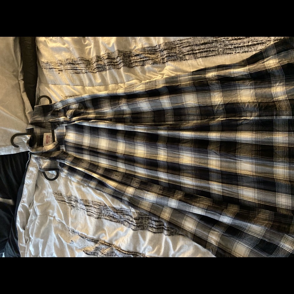Sleeveless button up dress/shirt